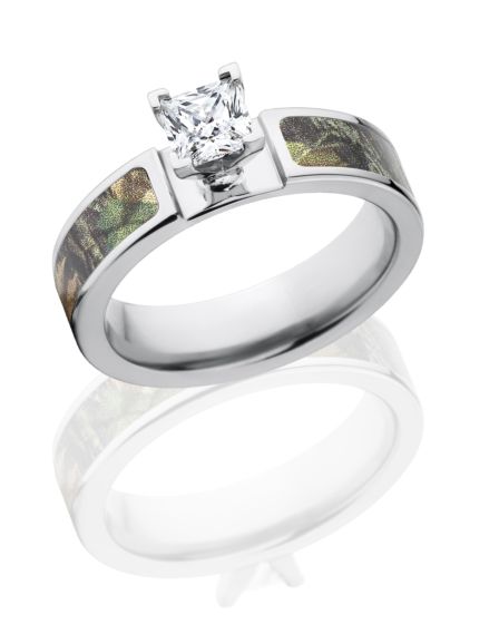Mossy Oak New Break Up Camo Engagement Ring Princess CZ