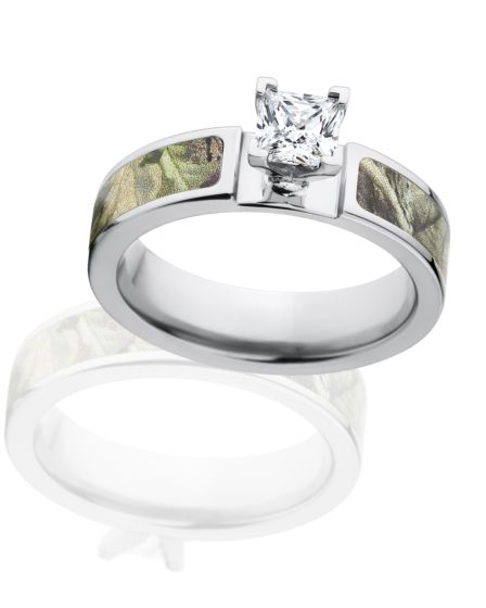 Realtree AP Green Engagment Camo Ring w/ 1 CTW 14k Prong Setting