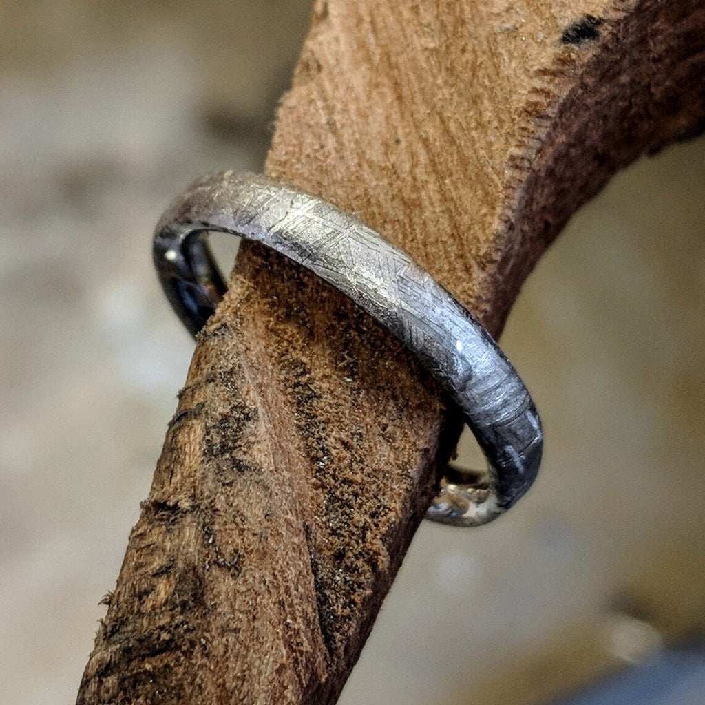 Authentic Genuine Gibeon Meteorite Rings-3mm Gibeon Meteorite Wedding Band with Cobalt Chrome Sleeve