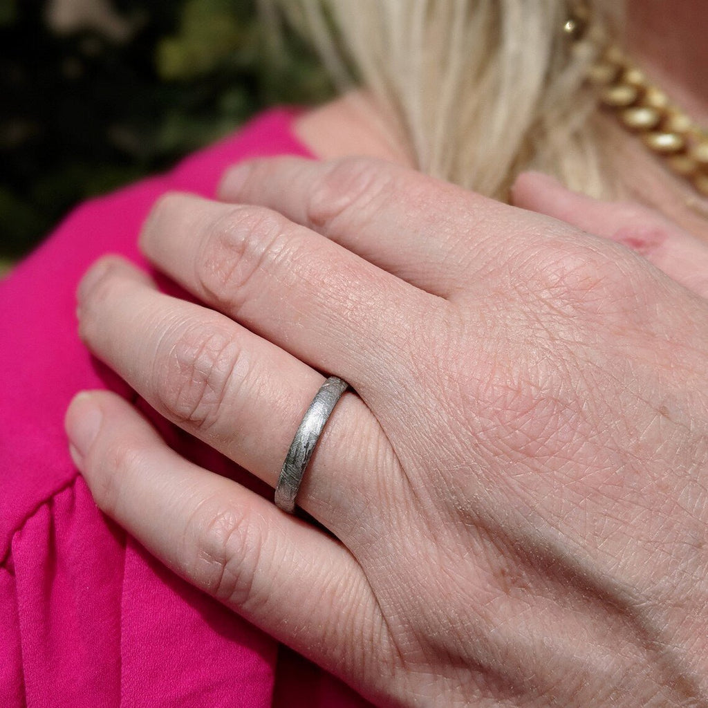 Authentic Genuine Gibeon Meteorite Rings-3mm Gibeon Meteorite Wedding Band with Cobalt Chrome Sleeve