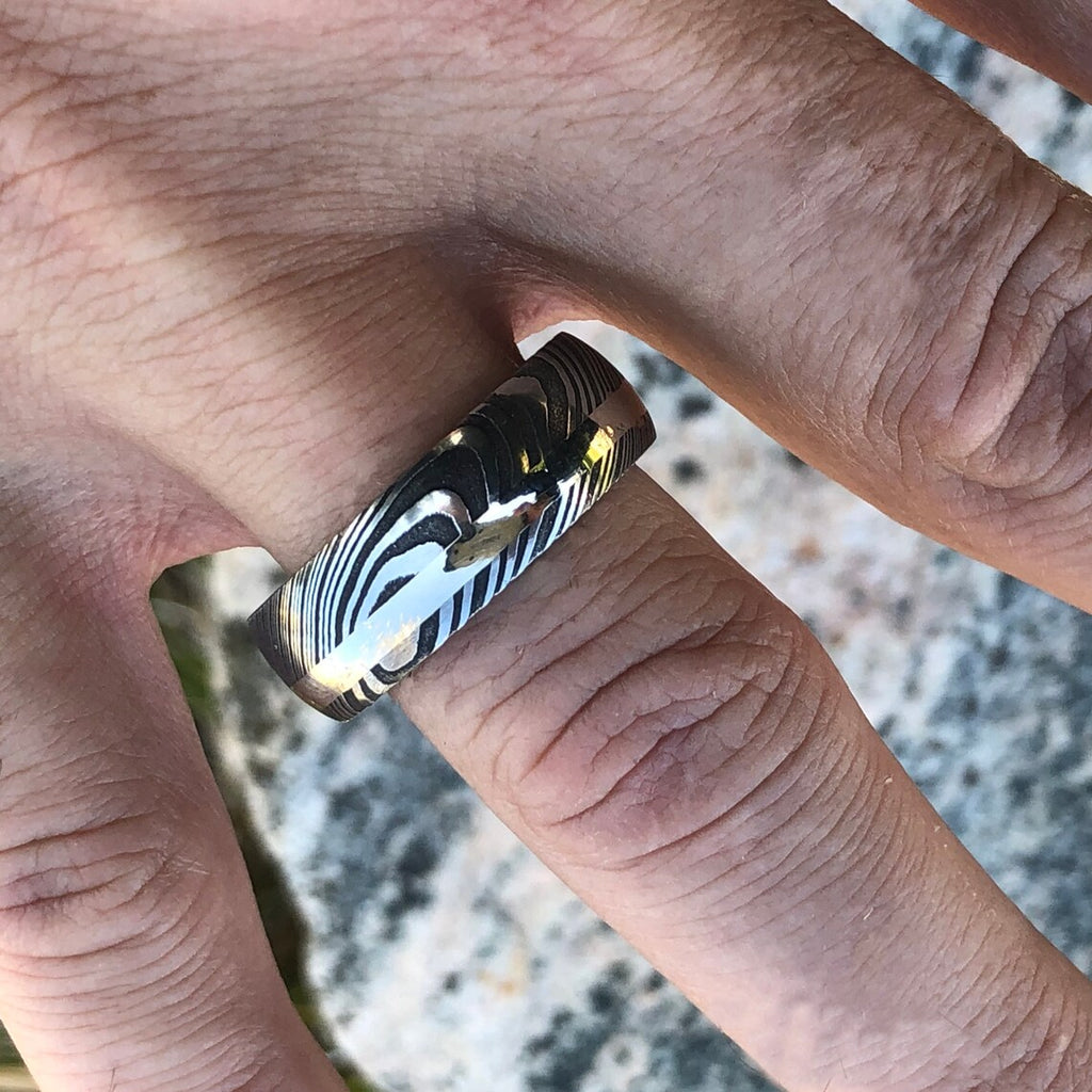 14k White Gold Damascus Steel Wedding Ring with Green Box Elder Burl Sleeve