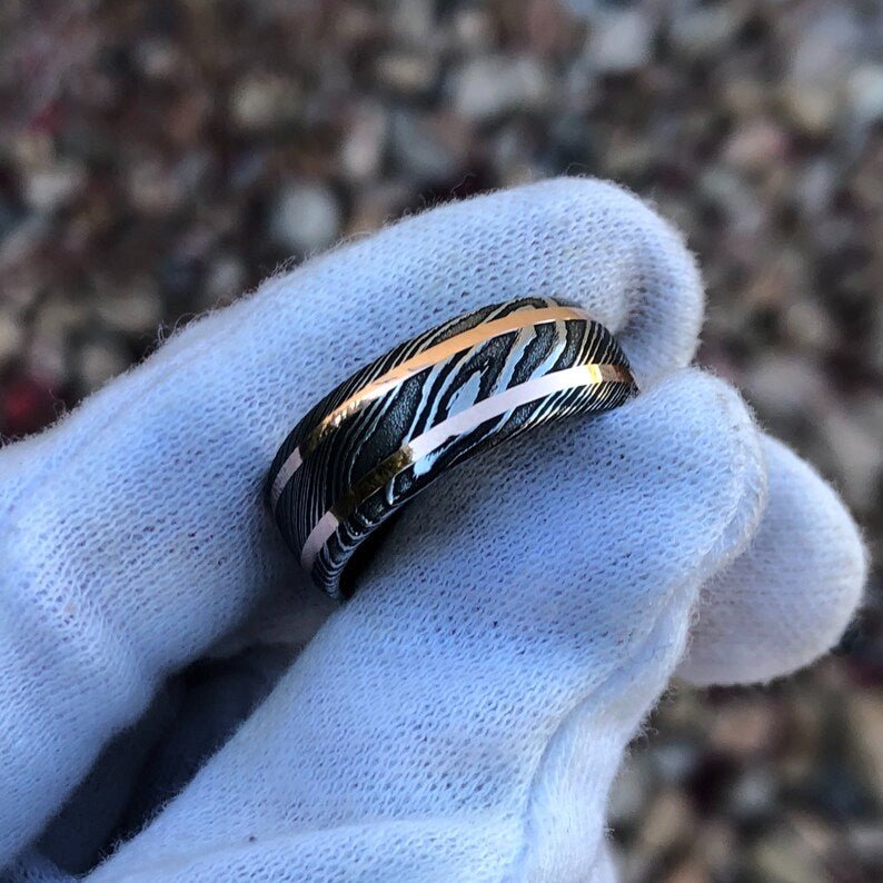 8mm Damascus Steel Ring - 14k Rose Gold Inlay - Men's Wedding Band