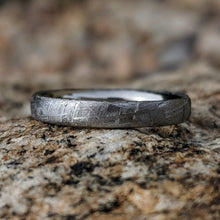 Authentic Genuine Gibeon Meteorite Rings-3mm Gibeon Meteorite Wedding Band with Cobalt Chrome Sleeve