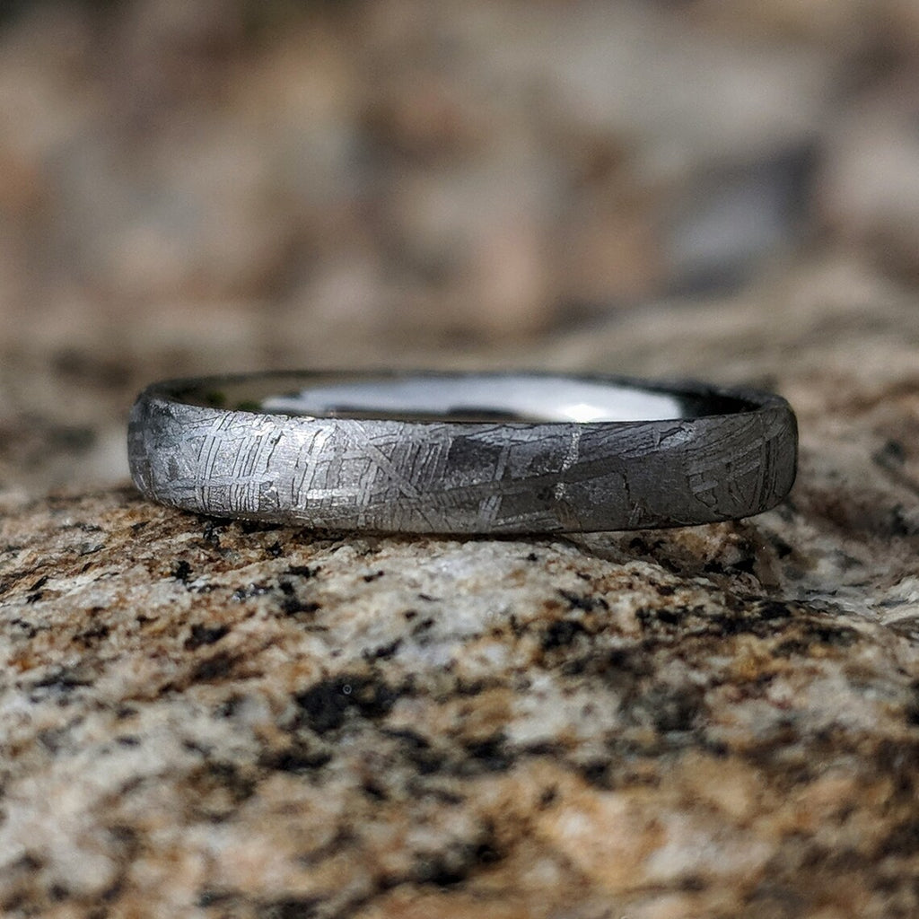 Authentic Genuine Gibeon Meteorite Rings-3mm Gibeon Meteorite Wedding Band with Cobalt Chrome Sleeve
