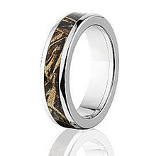Camo Ring: Official RealTree Max 5 6mm Titanium Ring