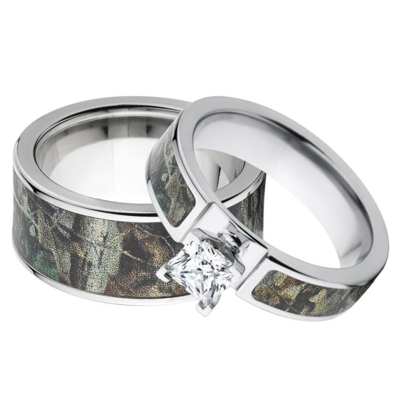 Outdoor His and Her's RealTree Timber Camo Wedding Rings